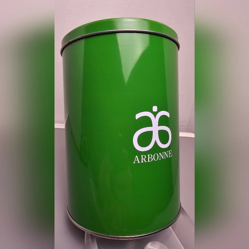 [Arbonne] Signature Green Storage Tin - Picture 2 of 16